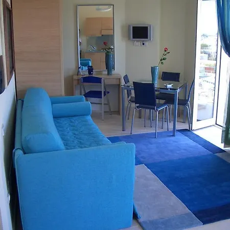 Posidonia ايسكيا