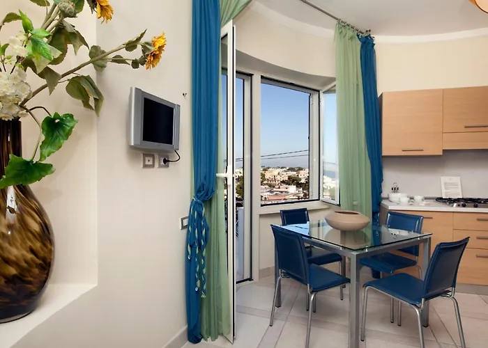 Posidonia Apartahotel