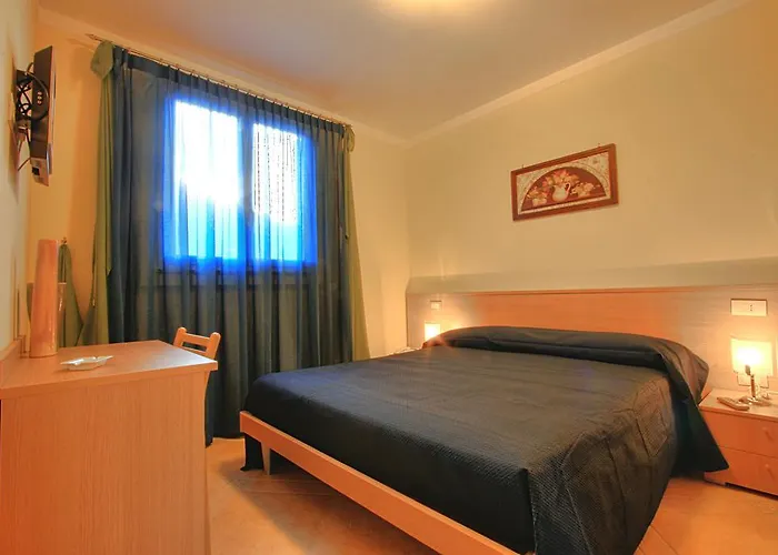 Apartahotel Posidonia Isquia